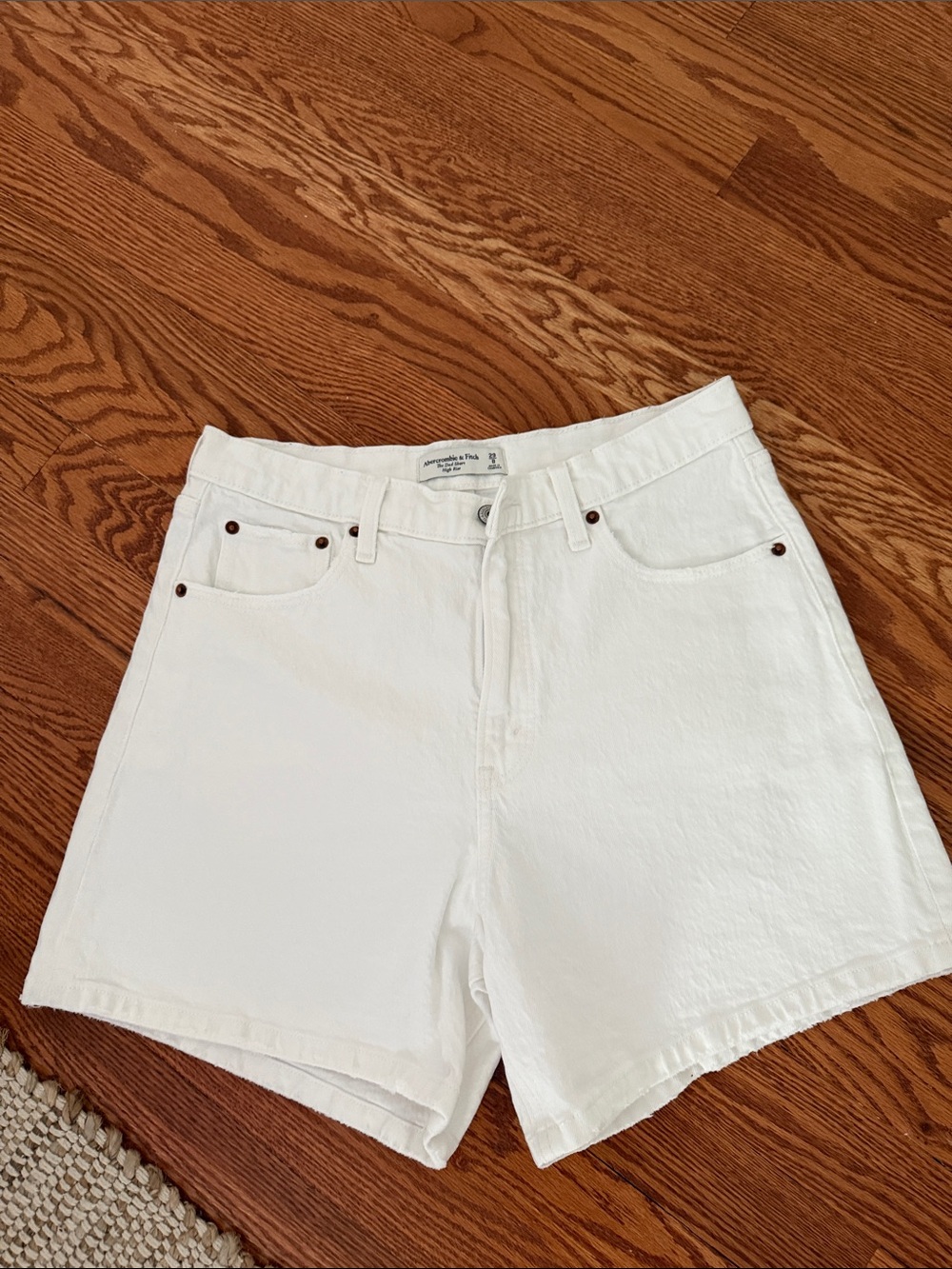 Abercrombie & Fitch The Dad Short White Denim High-Rise Shorts